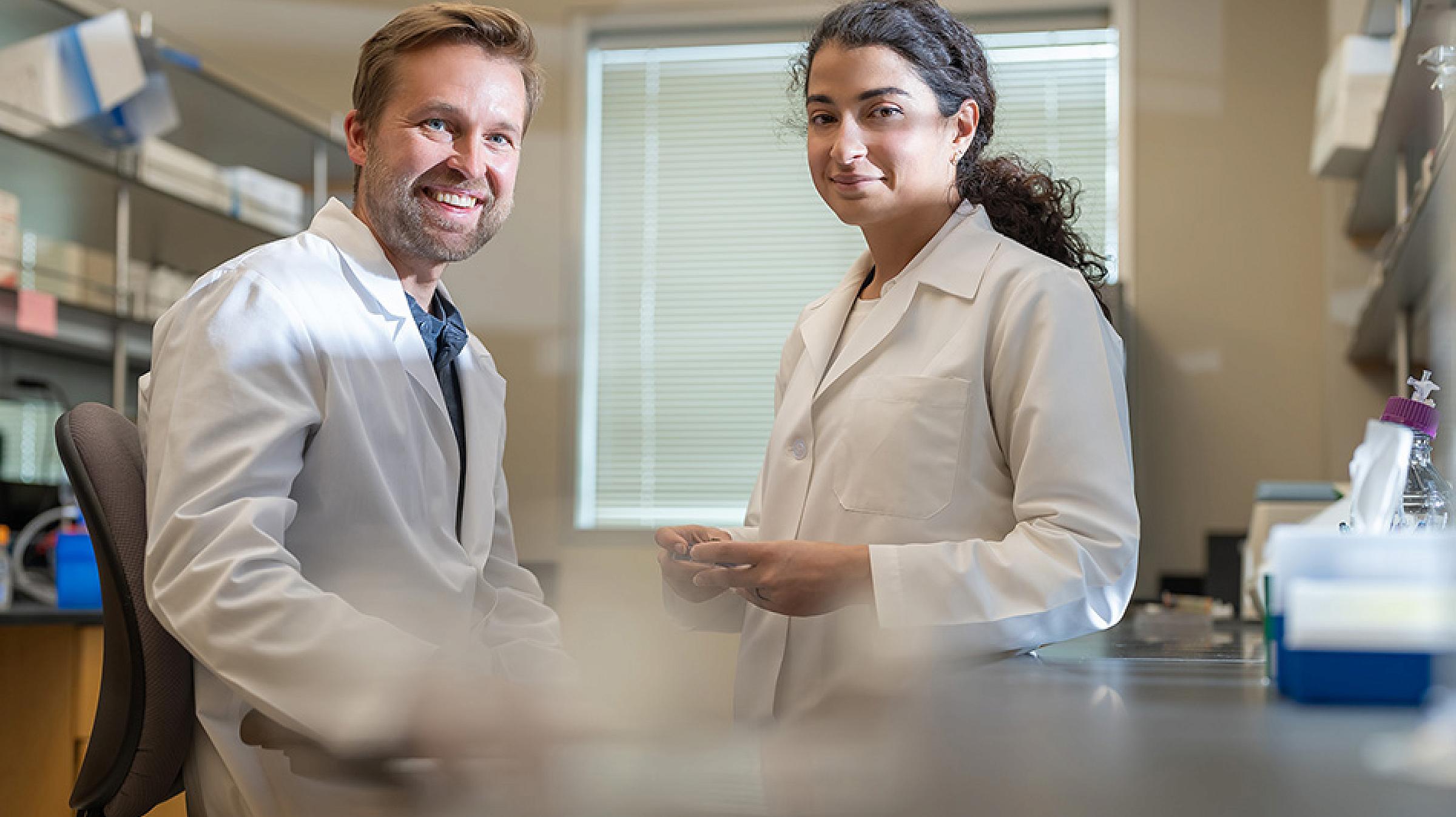 Frans Vinberg, PhD, and Fatima Abbas, PhD, in the Vinberg lab.