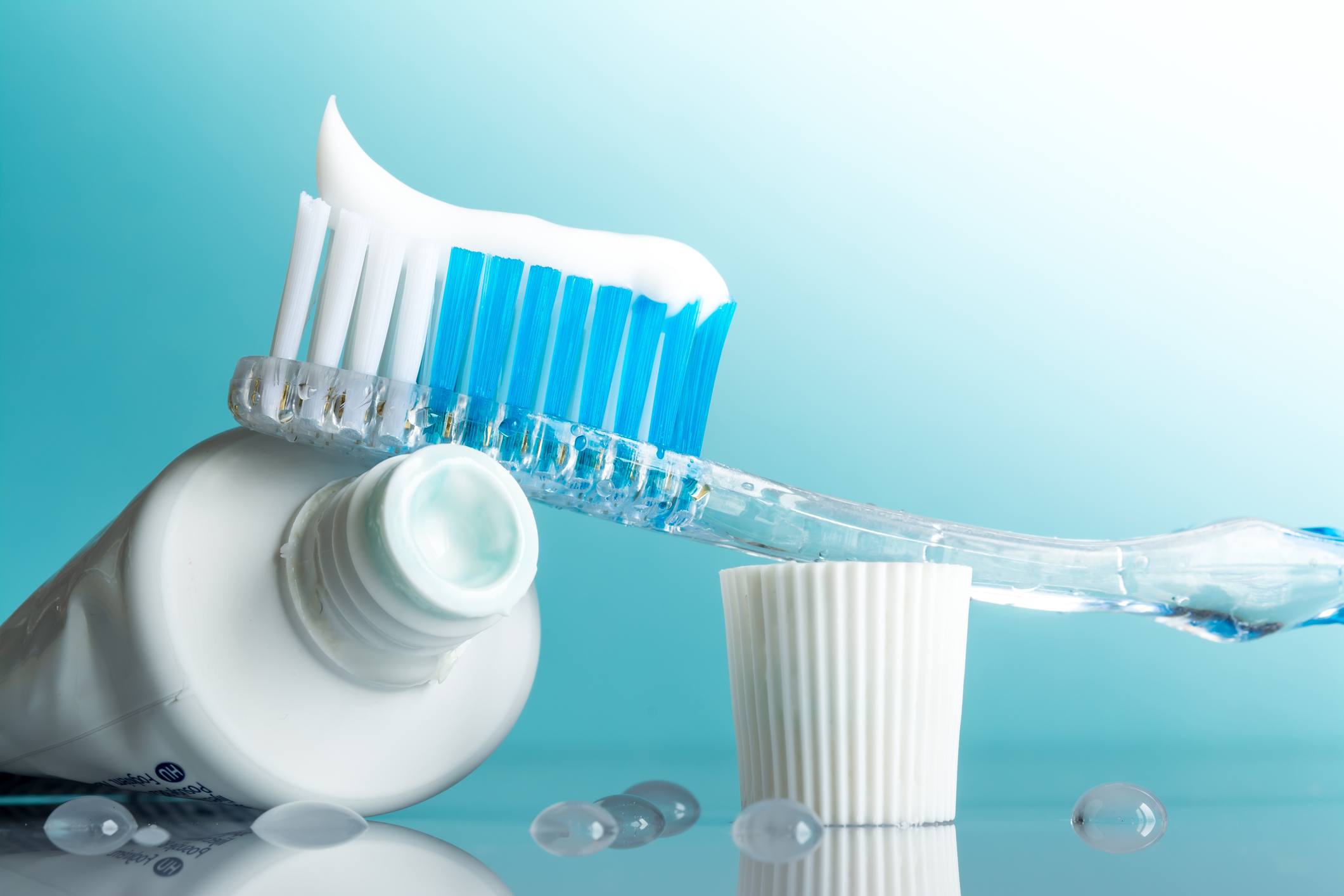 Are There Benefits to Using Fluoride-Free Toothpaste?