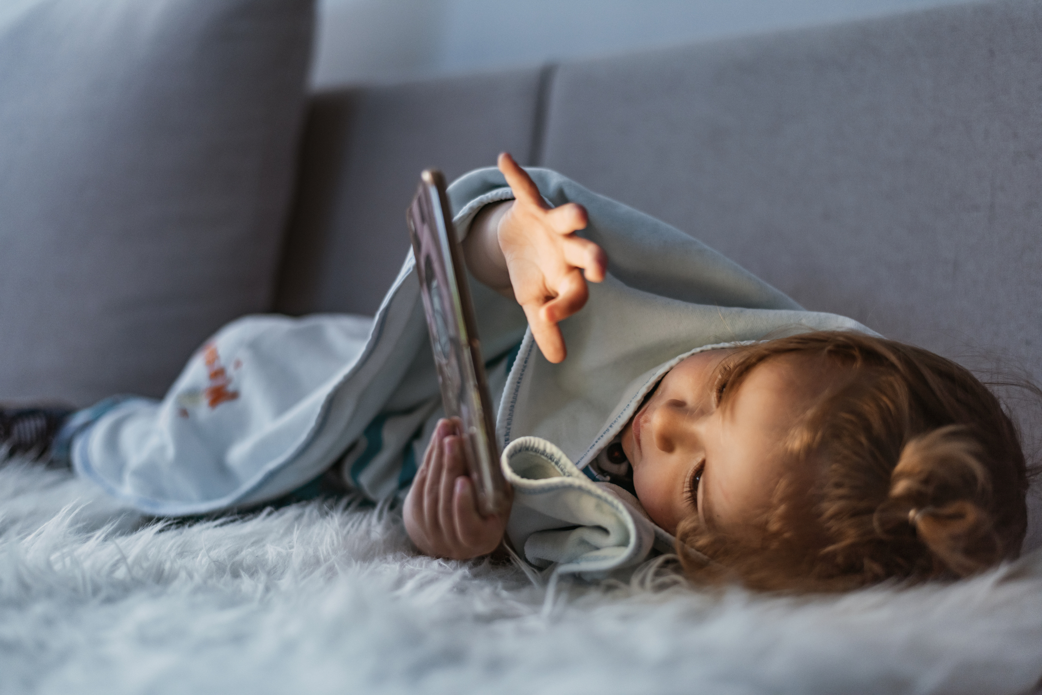 How to Handle Screen-Related Temper Issues in Children