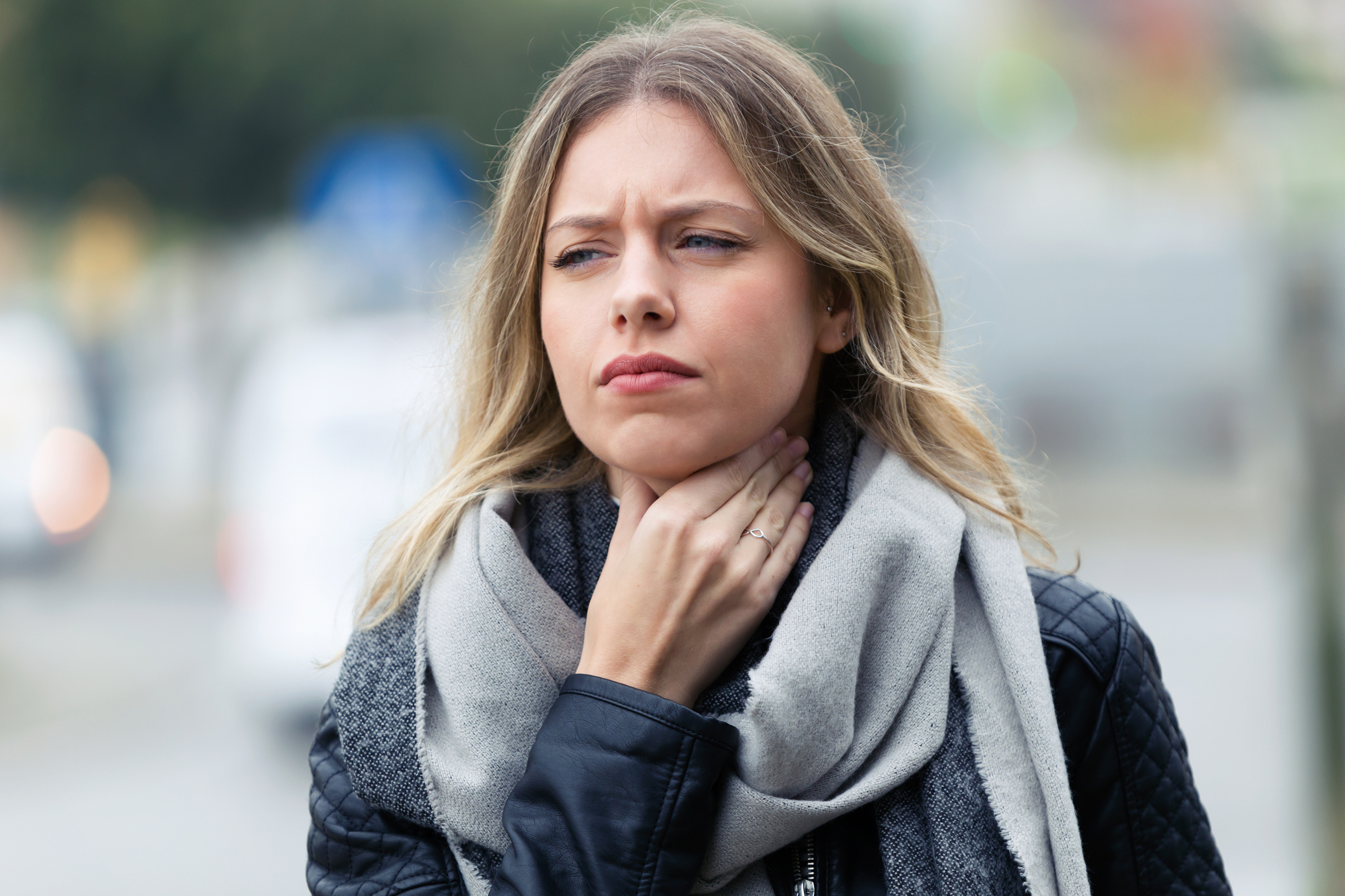 Soothing Your Dry Winter Throat