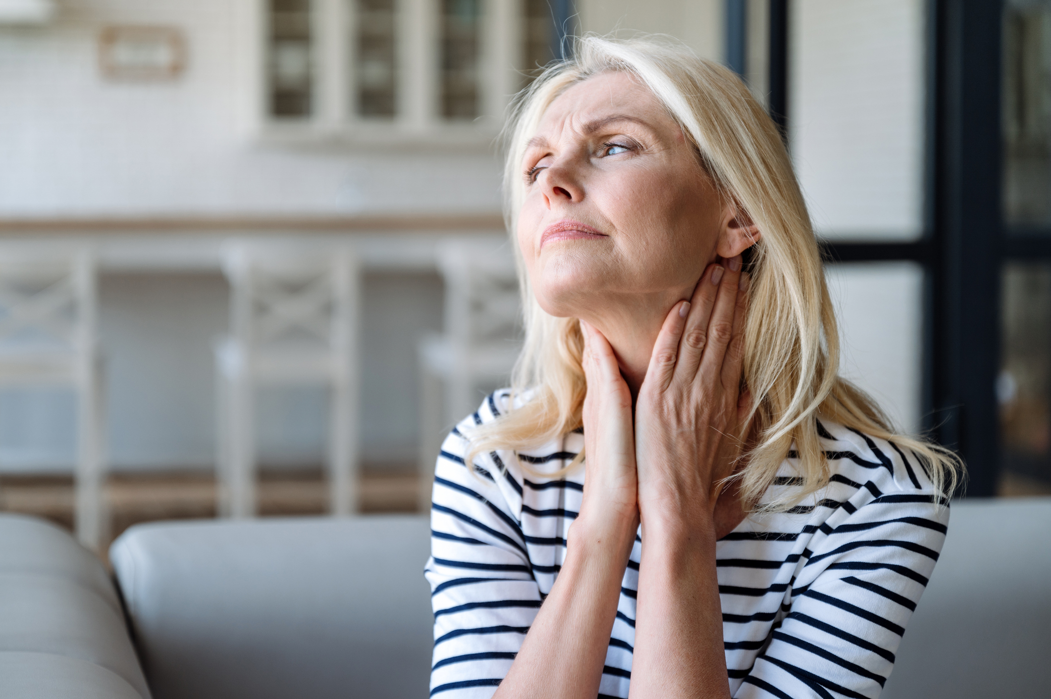 What You Should Know About Thyroid Cancer and Its Silent Symptoms
