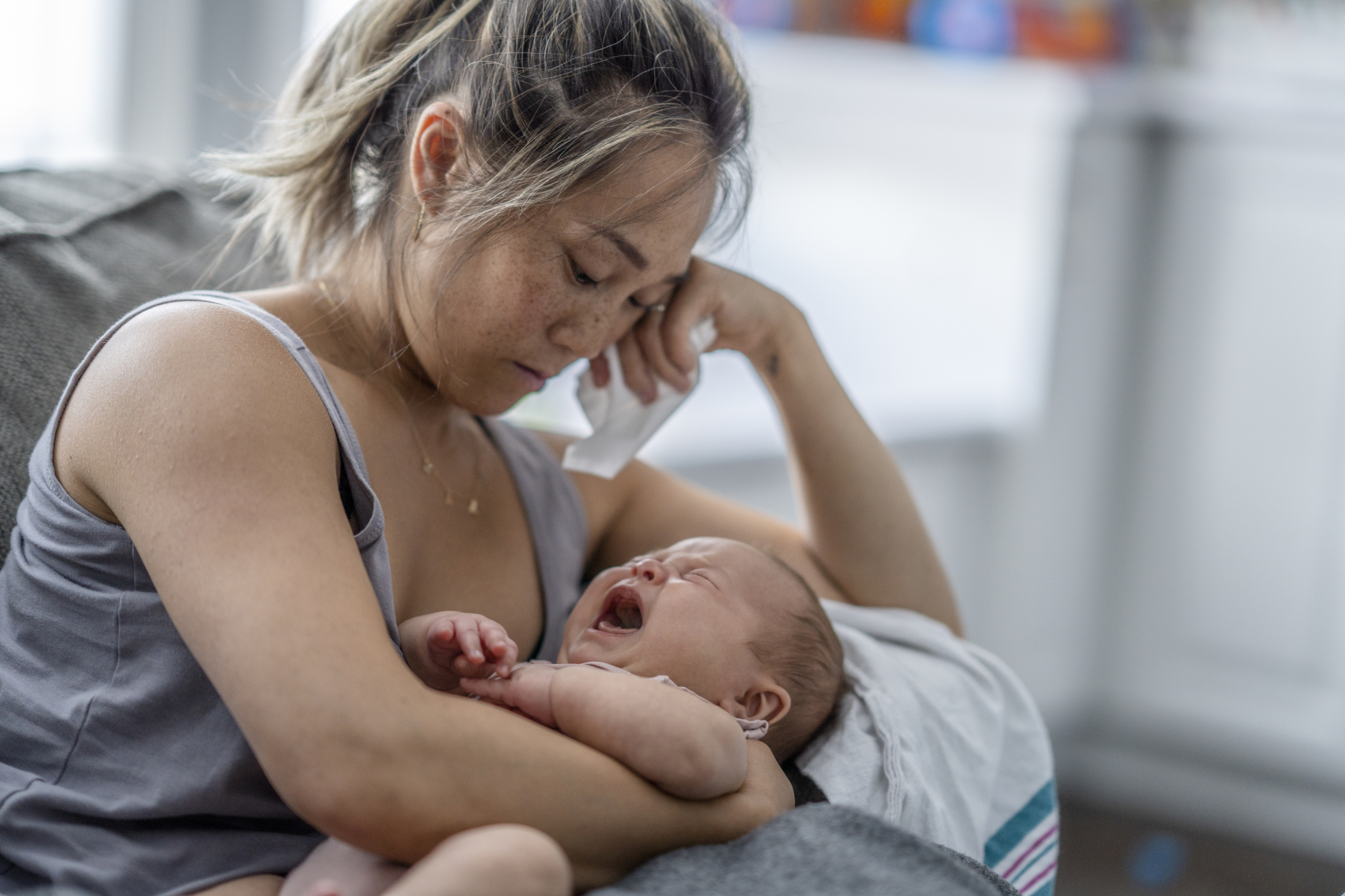 The Basics: Is Your Newborn Hungry? Look for These Signs