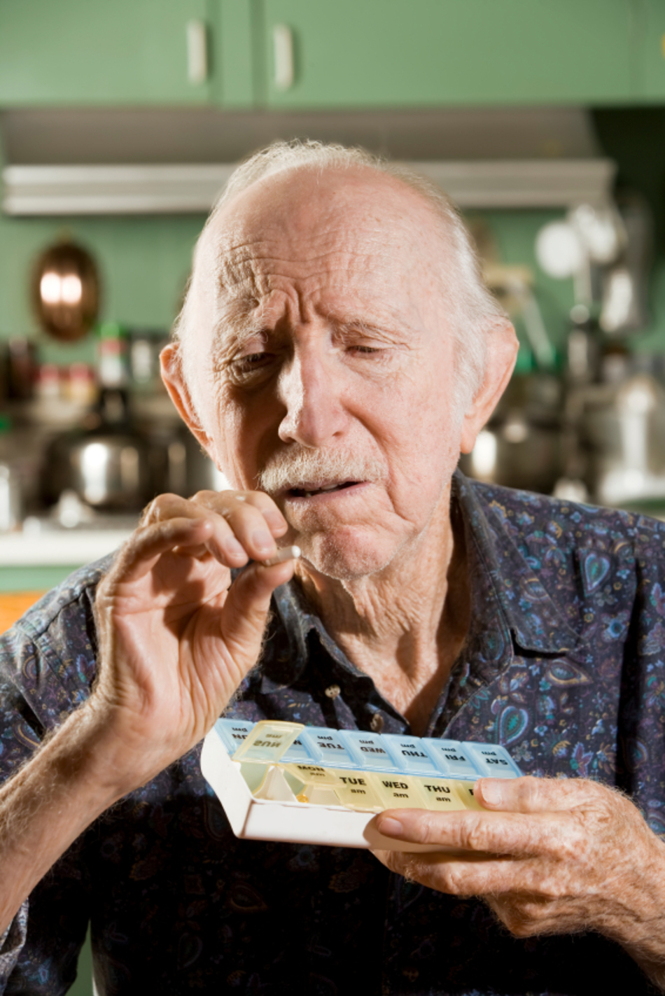 Alzheimer's Disease: Symptoms, Causes, and Treatments