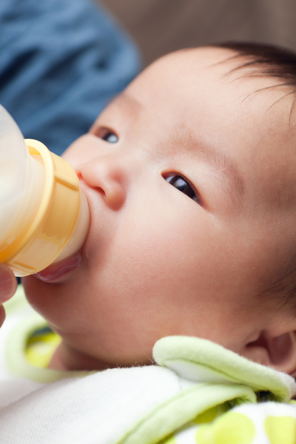How to Ensure Your Newborn Is Getting Enough to Eat