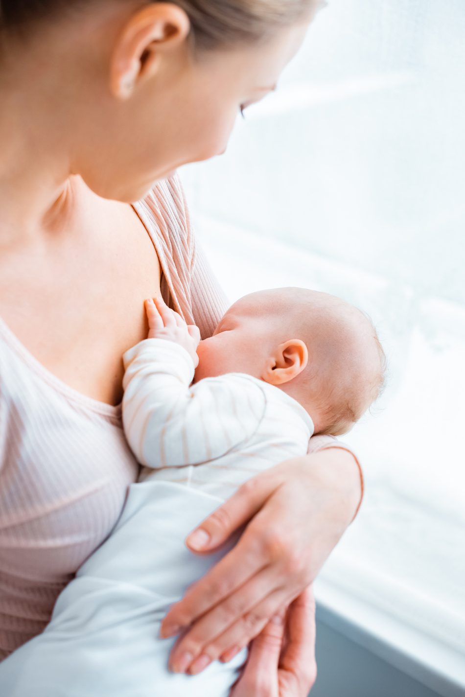 The Do's and Don'ts of Breastfeeding