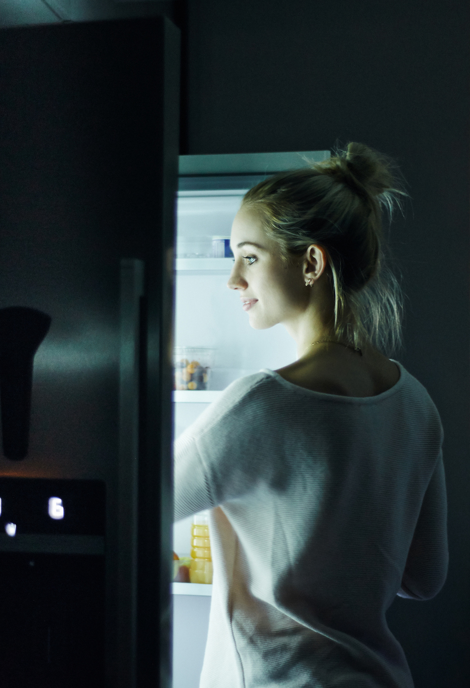 Does Late Night Eating Lead to Weight Gain?