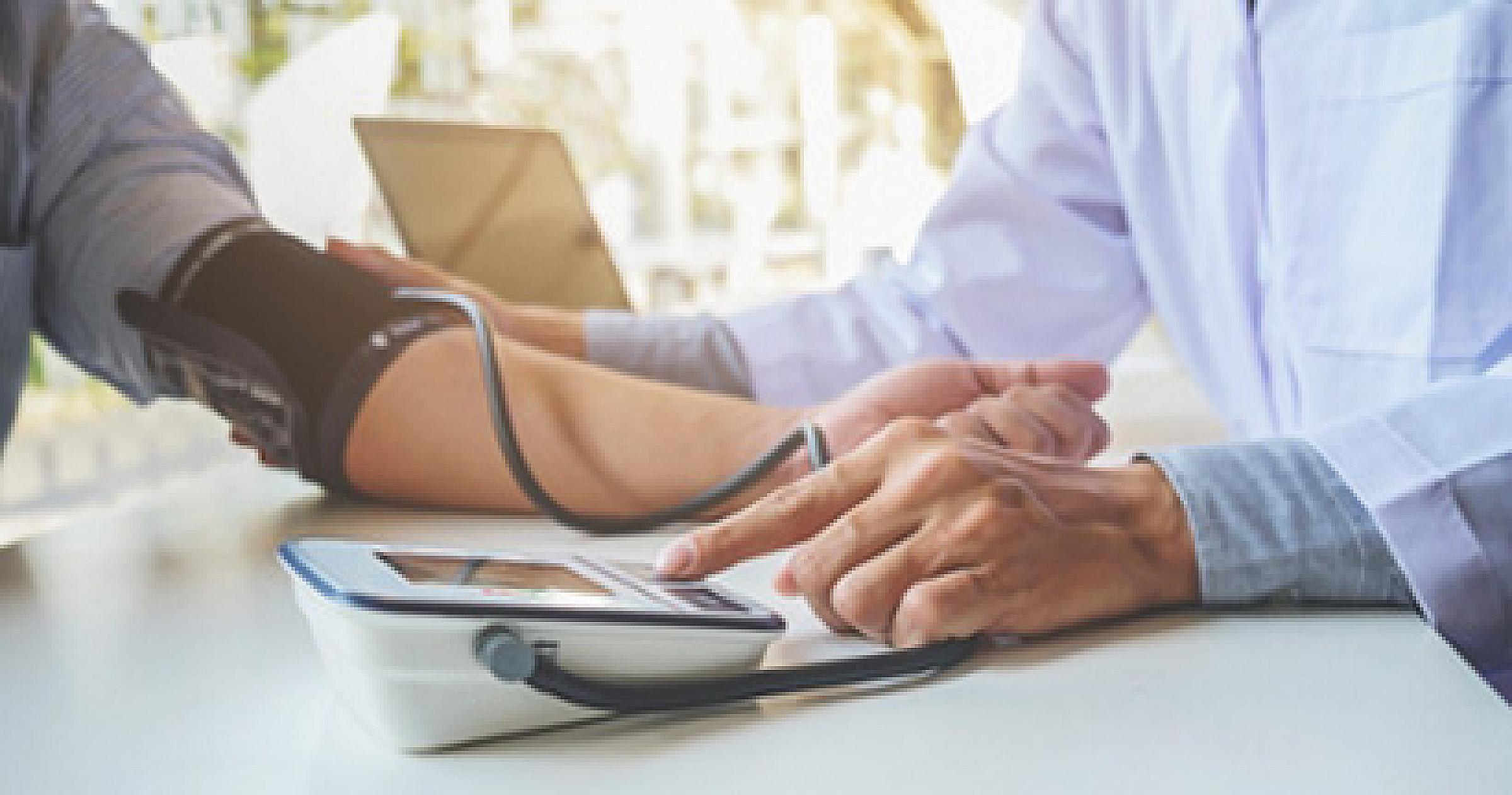 Blood pressure cuff