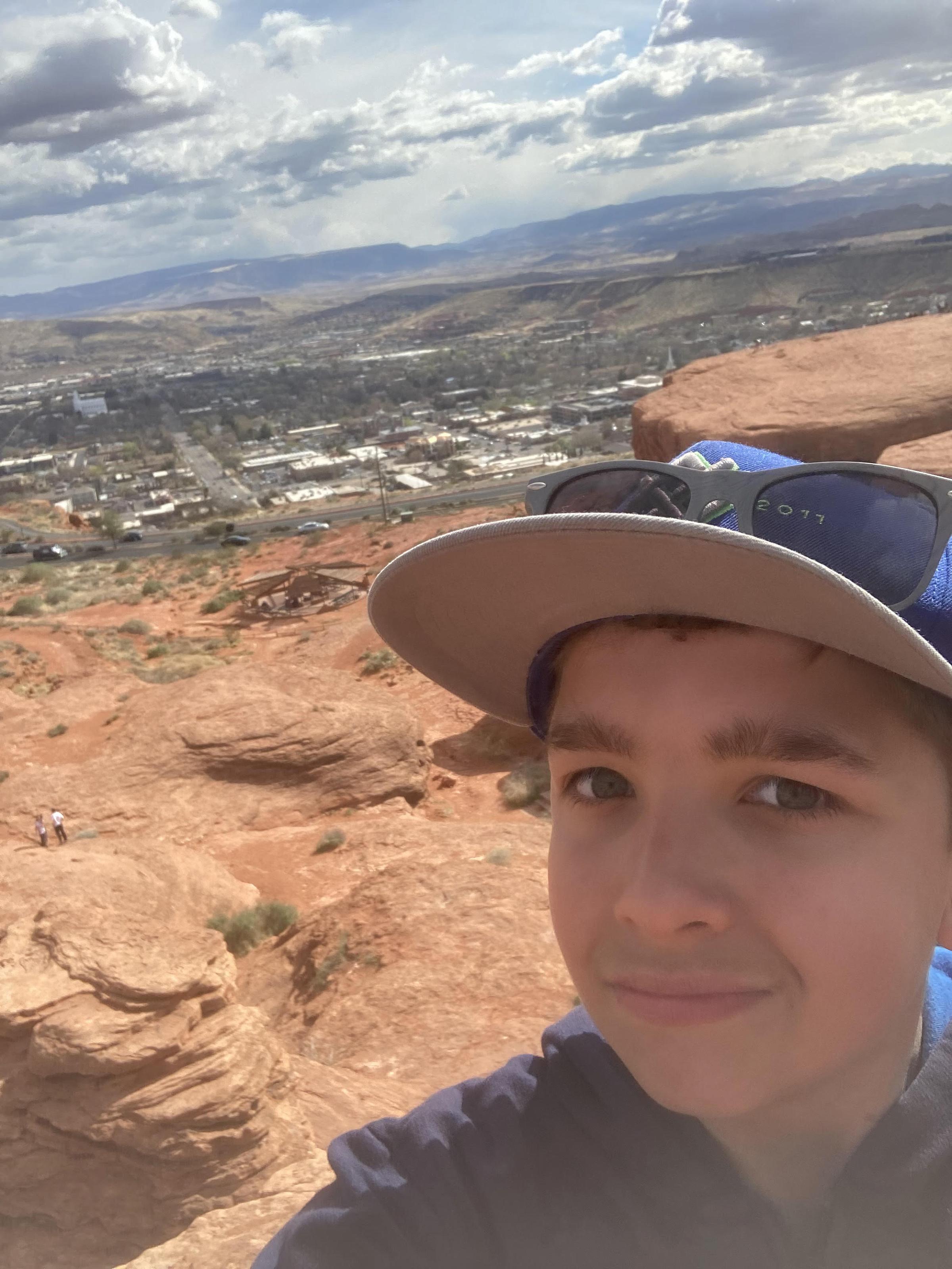 David Miller, pectus excavatum patient, hiking in Southern Utah
