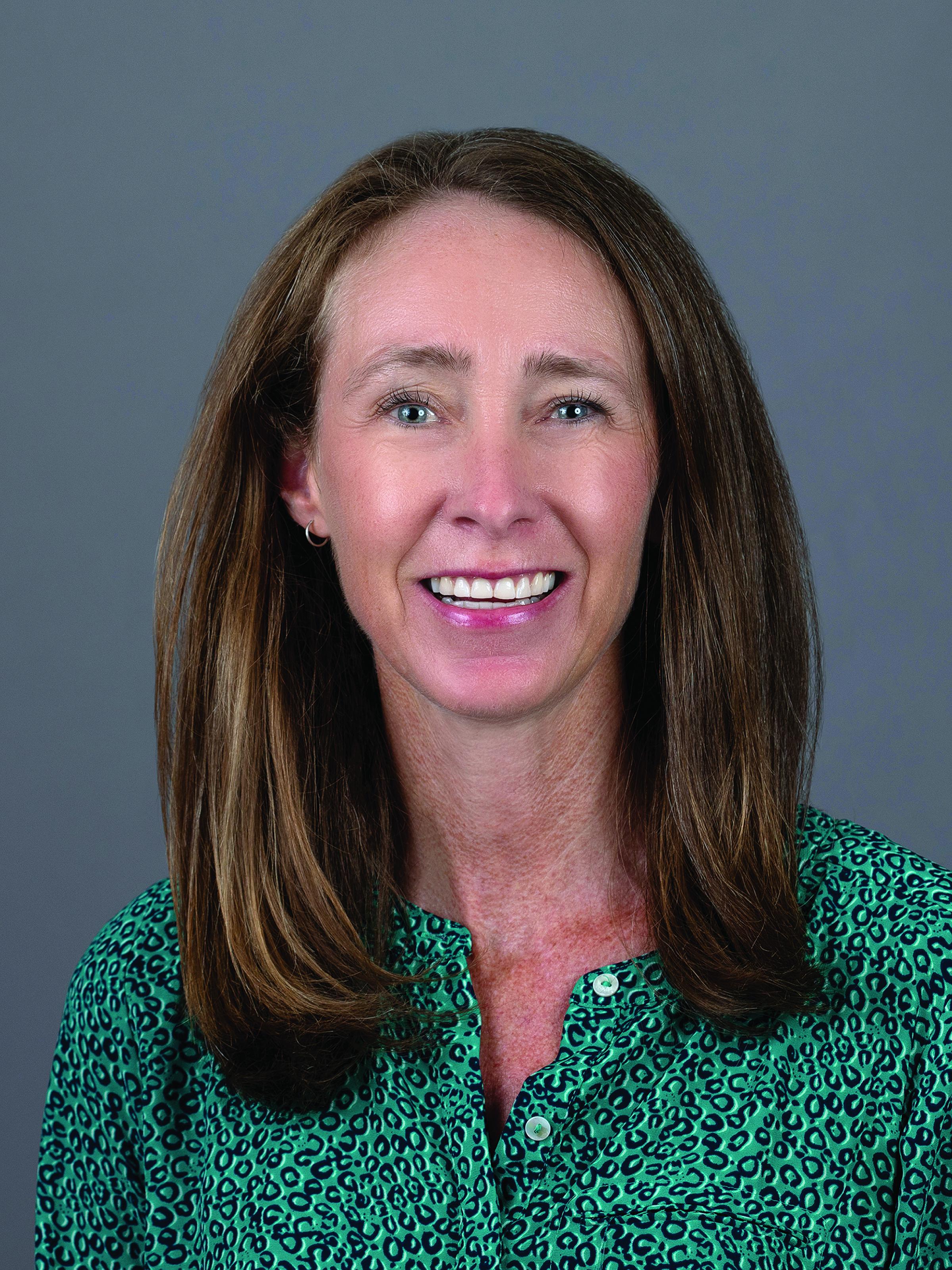 Traci Thompson headshot