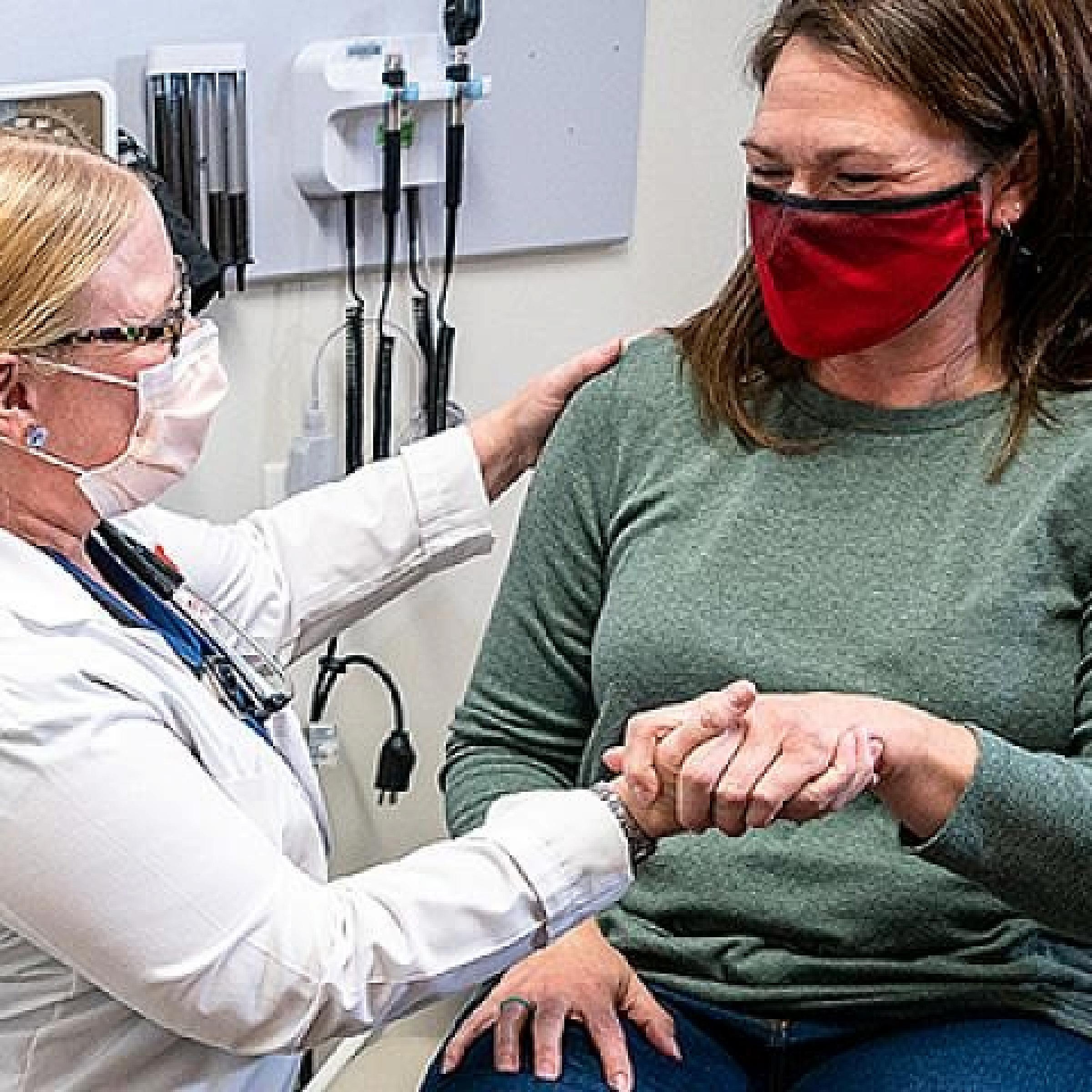 U of U Health masked patient and provider at the Long COVID Clinic
